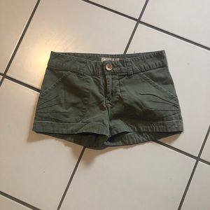 Olive OP shorts size 1